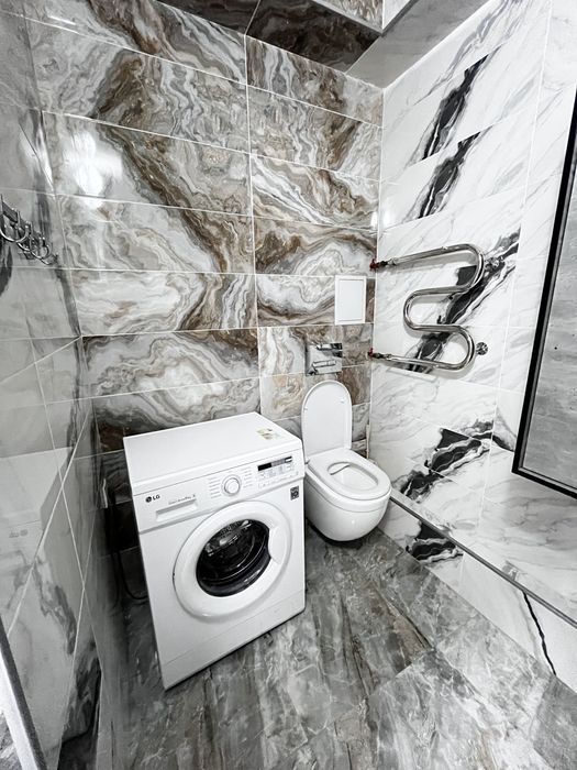 Посуточно 1 ком  Мега  центр Люкс