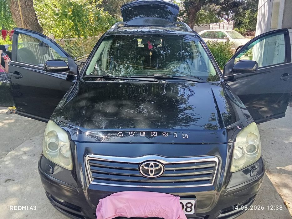 Подам авто тайота