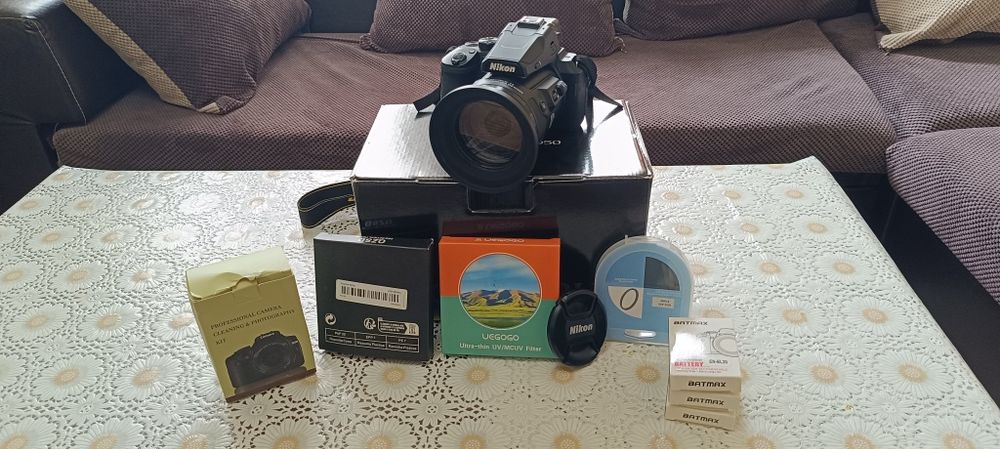 Фотоапарат Nikon COOLPIX P950 + Lexar 128GB 1667x UHS-II V60 нова