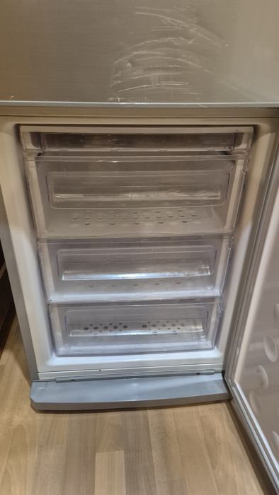 Холодильник Samsung No Frost