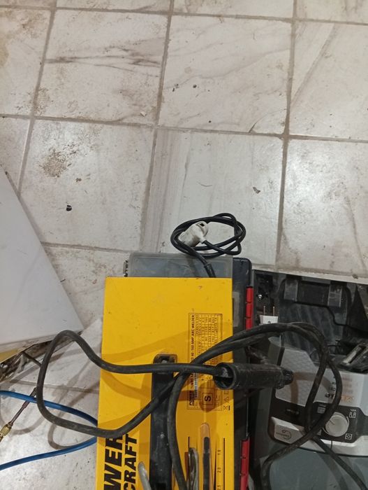 Aparat sudura cu electrod