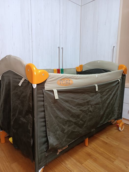 Кровать-манеж для детей
