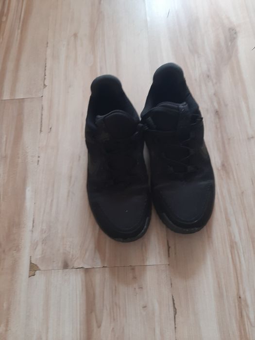 Adidasi nike copii marimea 33.5