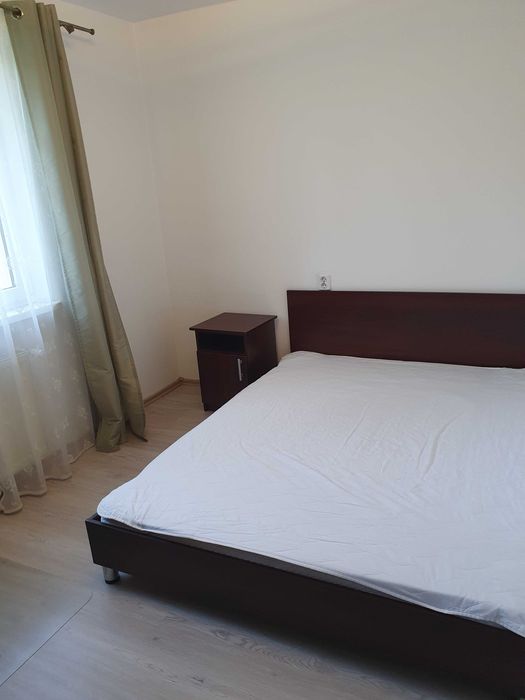 De inchiriat apartament 4 camere la 5 min.de UMFST