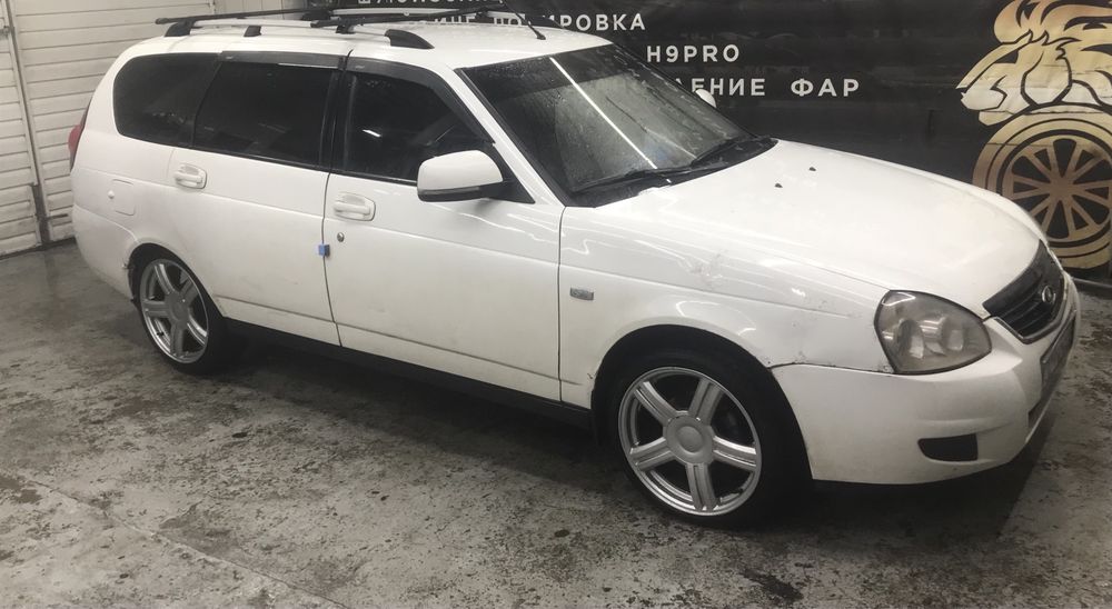 Приора  2013 люкс