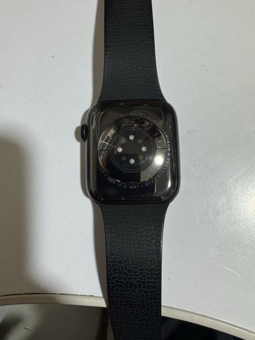 Apple watch seriya 8