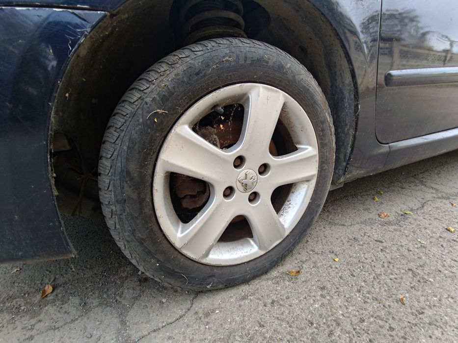 Peugeot 307 1.6i бензин на части