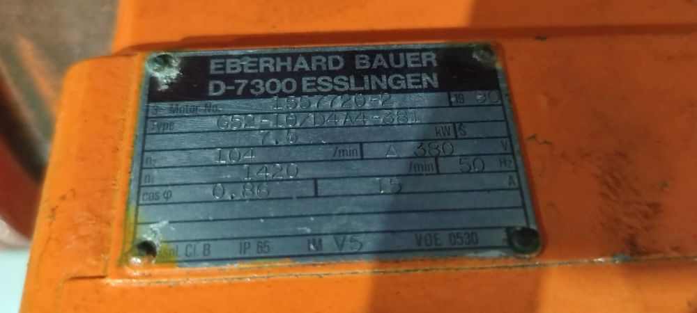 Motor electric trifazat cu reductor Bauer 7.5kW 104rpm