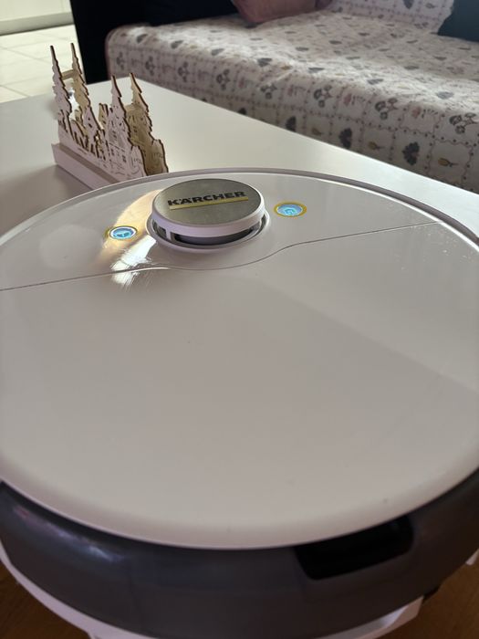 Robot aspirator KÄRCHER