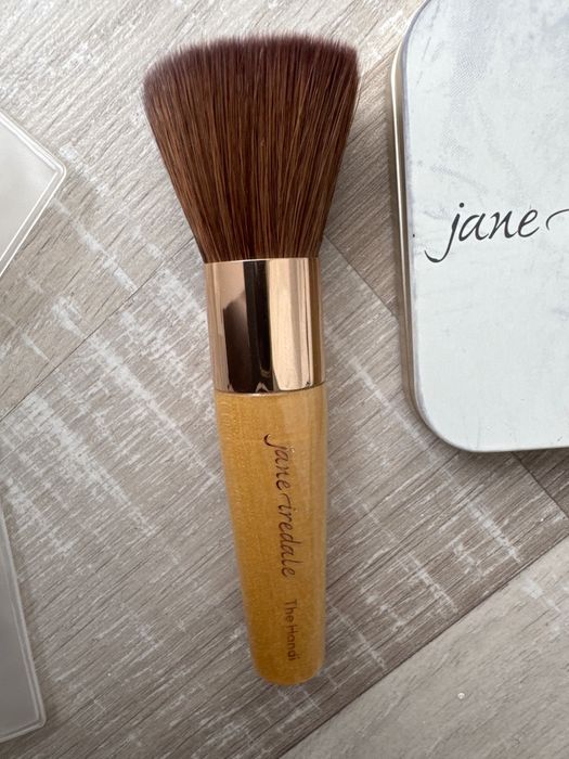 Jame iredale mineral foundation set