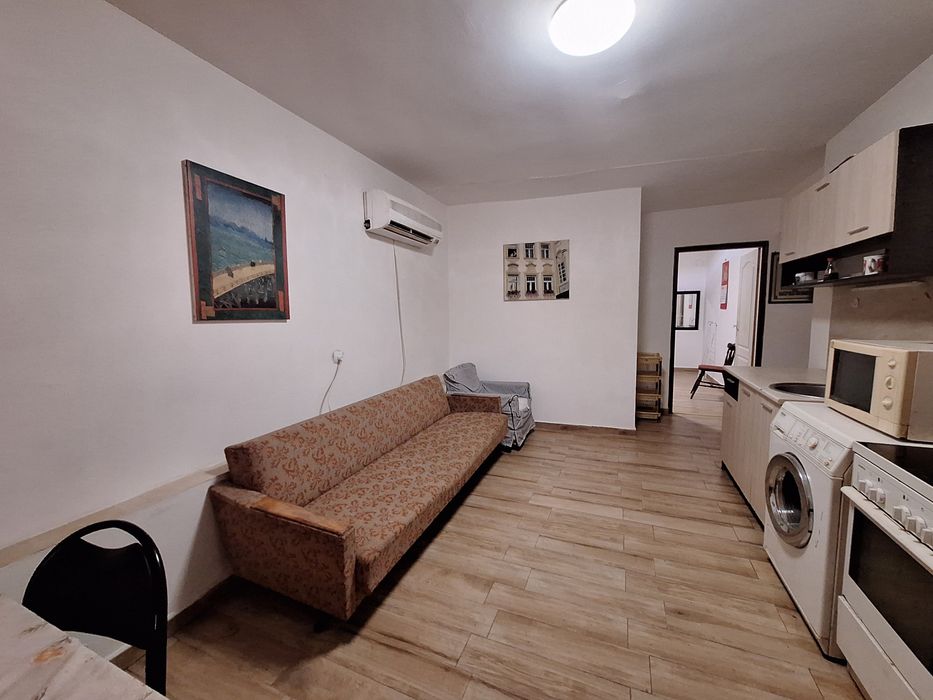 Дава се под наем Двустаен апартамент в София, Хладилника - 60 кв.м за 510 € - Снимка #4