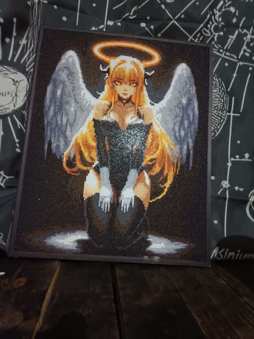 Продам красивые  картины ручной сборки