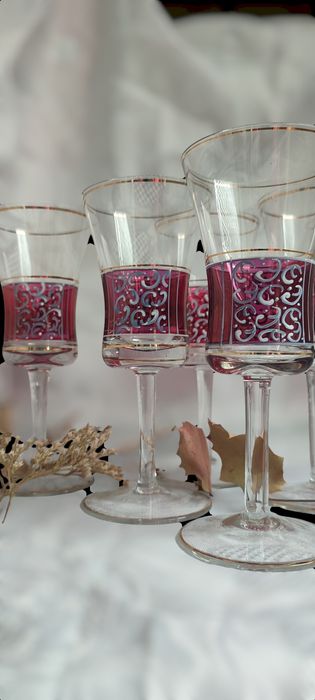 Кристални чаши за вино