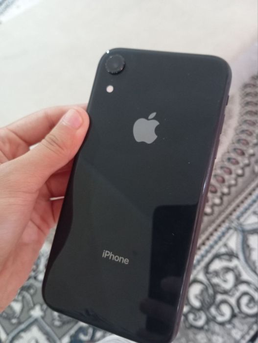 Iphone XR 64 Gb  84 yomkost