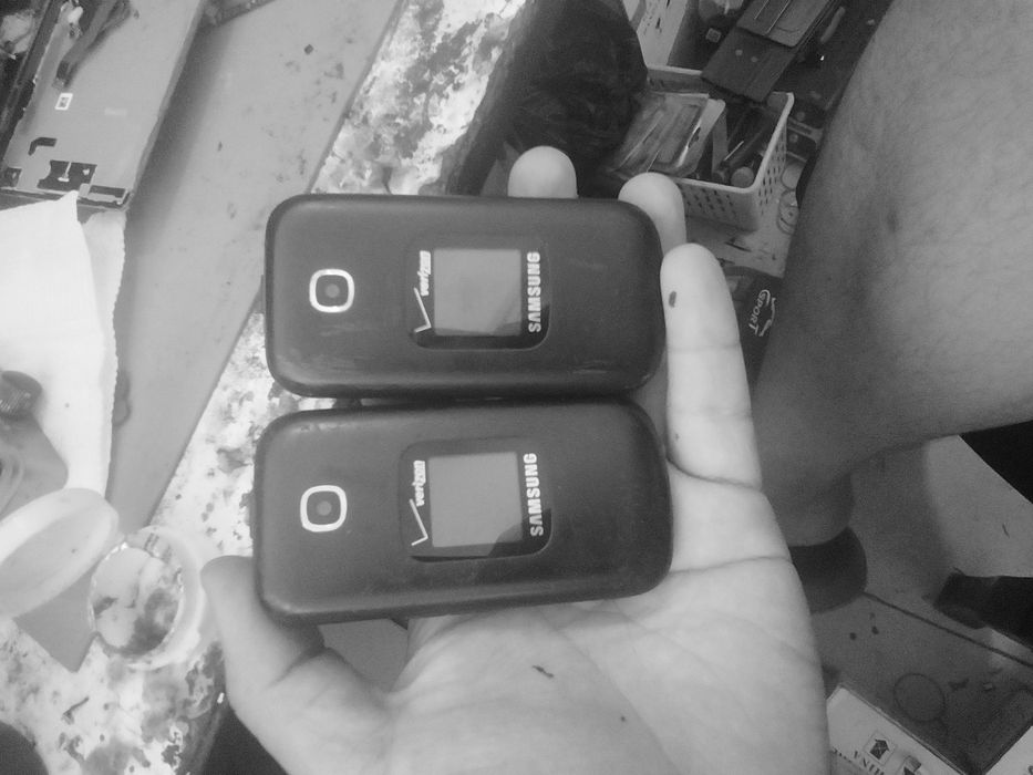 Verizone gusto 3 sotiladi srochna 500 mingga
