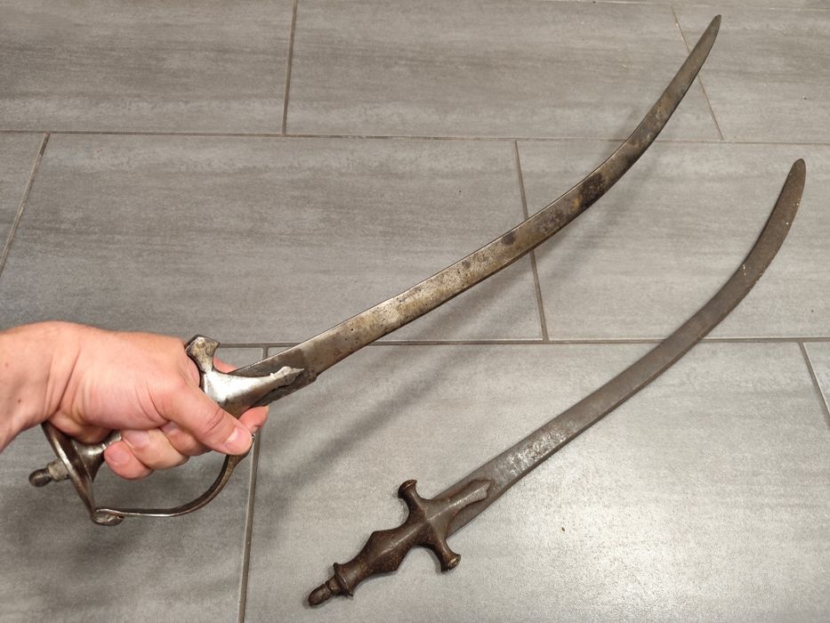 Персийска Сабя / Тулвар / Мечове