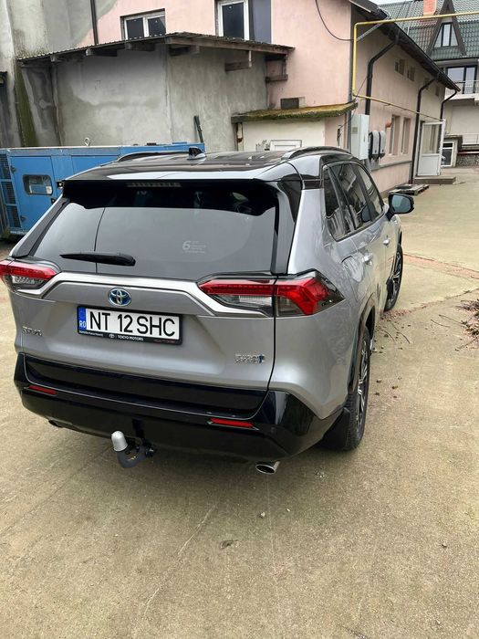 Vând autoturism Toyota Rav 4 Hybrid plug-in