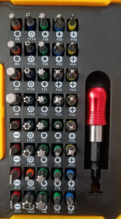 Набор бит для шуруповерта, дрели.