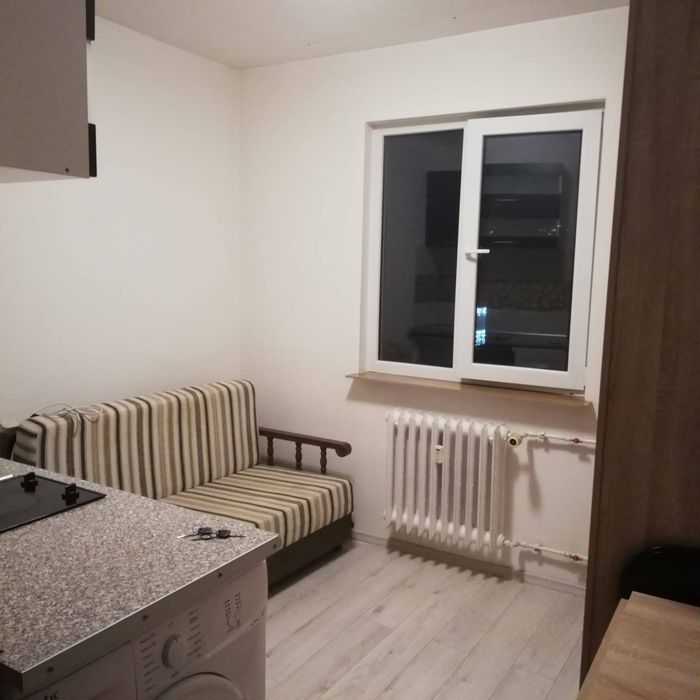 Garsonieră de închiriat str. Liviu Rebreanu