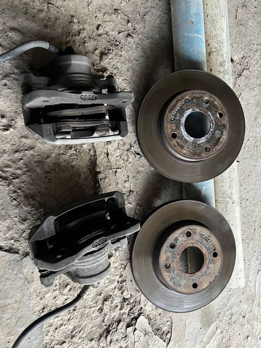 Суппорта Lacetti передние