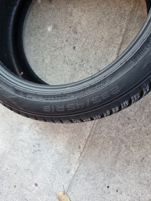2 anvelope allseason NOKIAN 235/45/19 dot 2021 pret per bucata