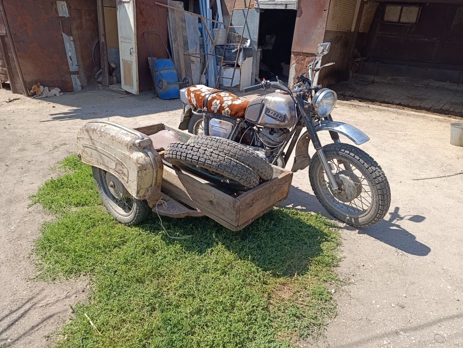 Продам Иж планета 5