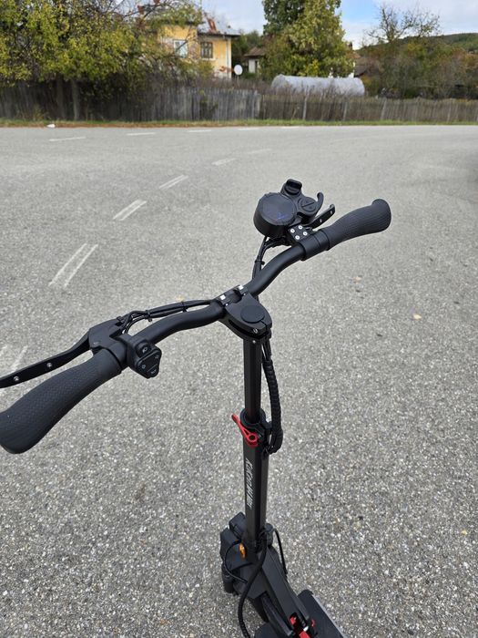 Vând Kukirin m4 max  250 km