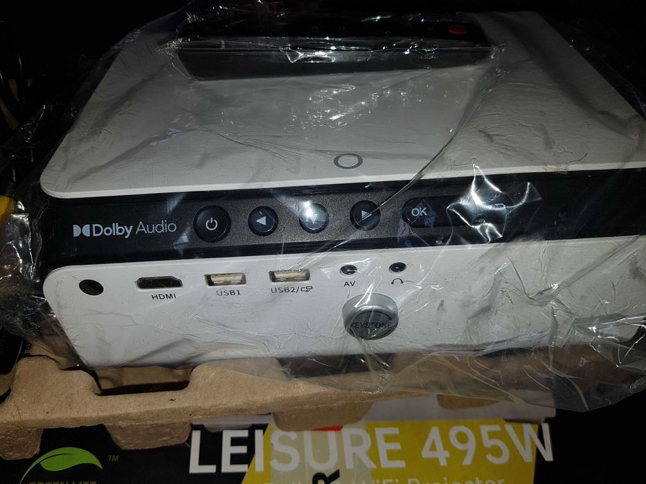 Vând videoproiectoare