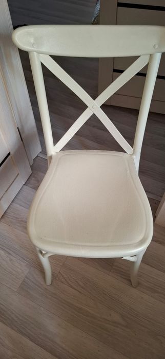 Продам пластиковые стулья, Кантри