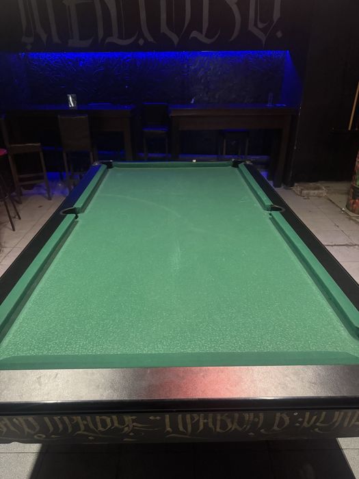 Билярдна маса 9 фута