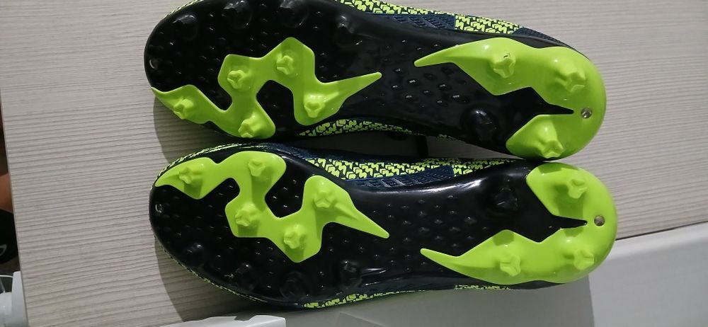 Butsi sotiladi yengi