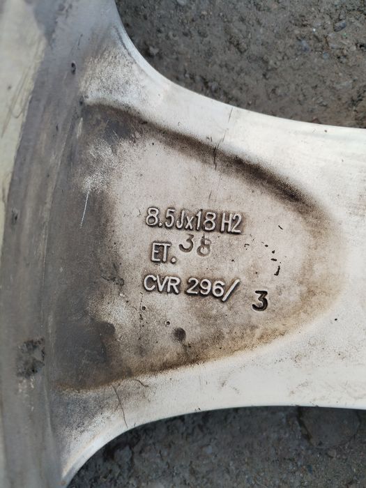 Продаю диски диаметр 18