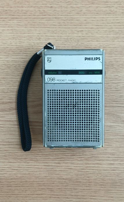 Aparat vechi de radio portabil Philips 098 pocket radio