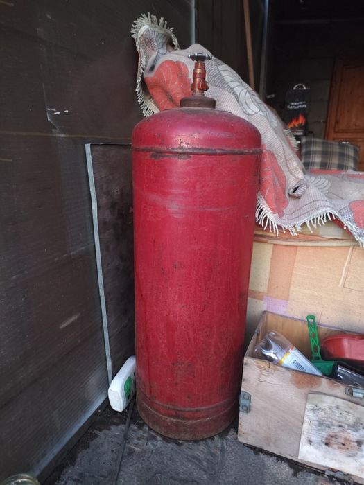 Газовый баллон большой