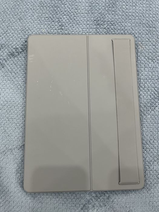 Планшет LenovoTB330XU