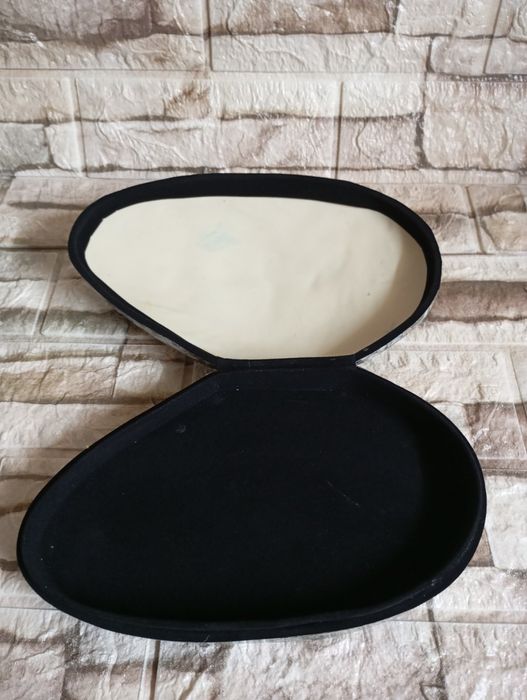 Бижутерия мидена кутия