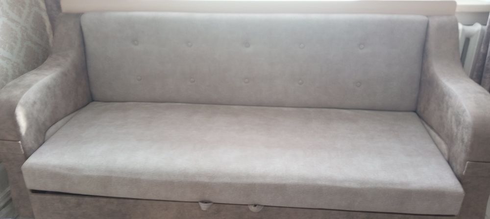 Диван стол за 50.000