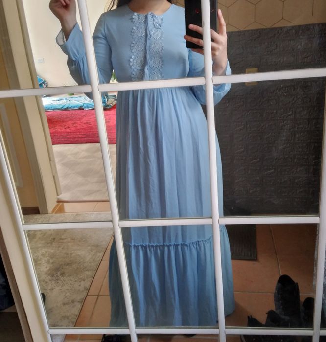 Платье небесного цвета. Одевалось 1 раз.
