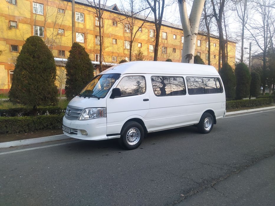 Foton mikroavtobus 2014