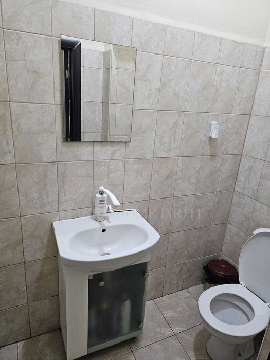 Продава се Магазин в Пловдив, Кючук Париж - 30 кв.м за 1634 €/кв.м - Снимка #2