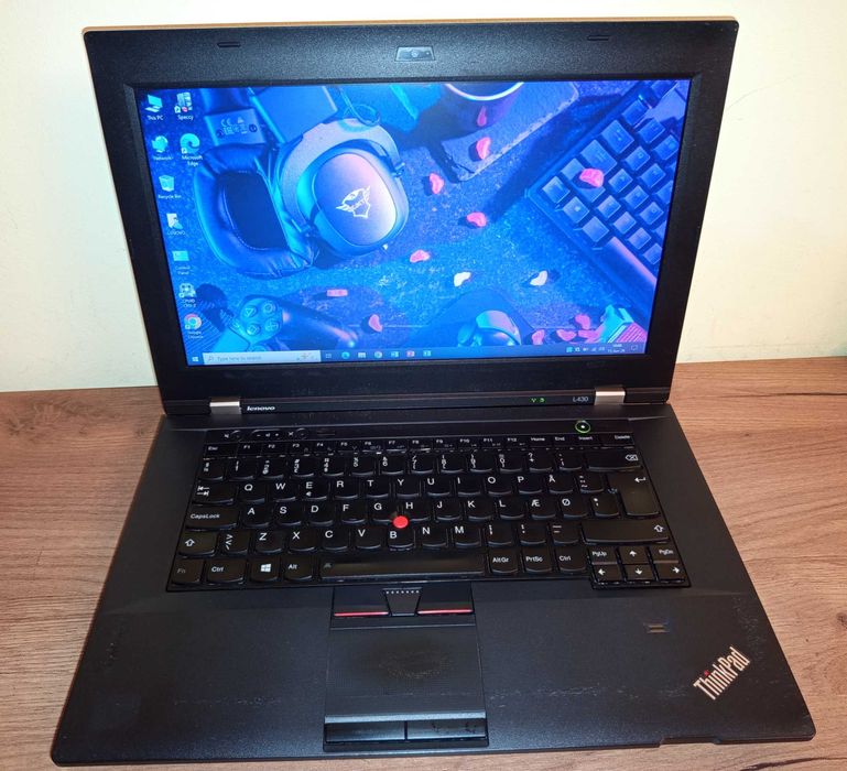 Laptop Lenovo L430 Intel i5 2,50Ghz | 8Gb RAM | 1Tb
- cititor amprenta