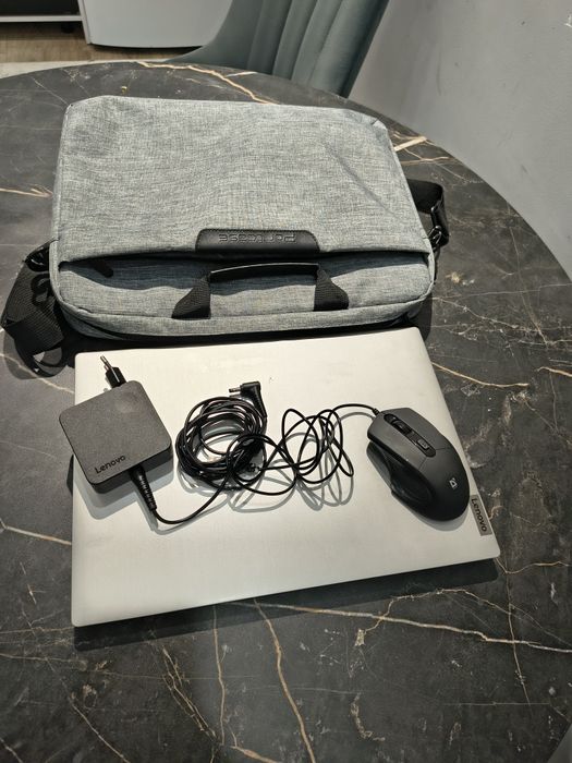 Продам ноутбук Lenovo