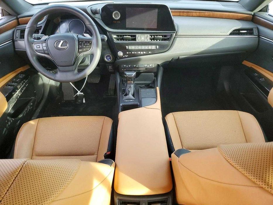 Dezmembrez / piese auto Lexus ES Hybrid