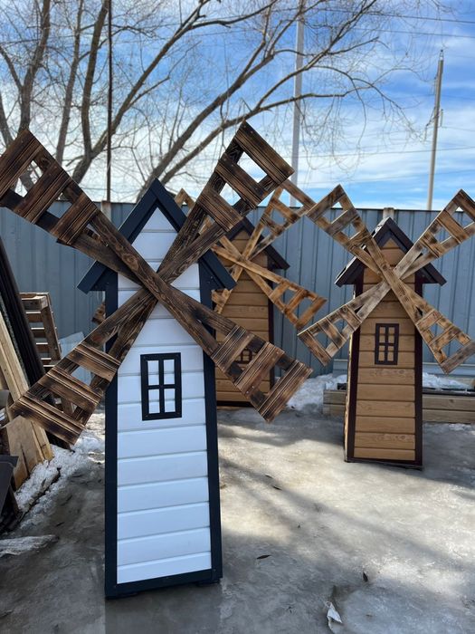 Декоративная мельница для сада