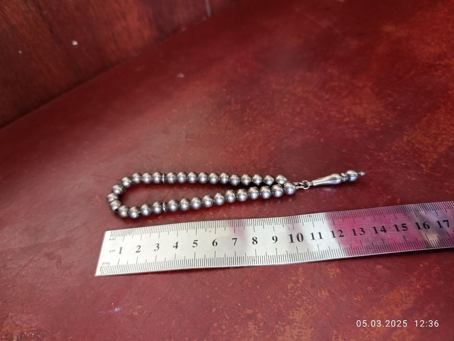 Гумис тасбех сатылады.