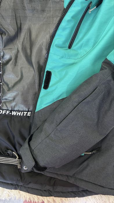 Горнолыжный костюм