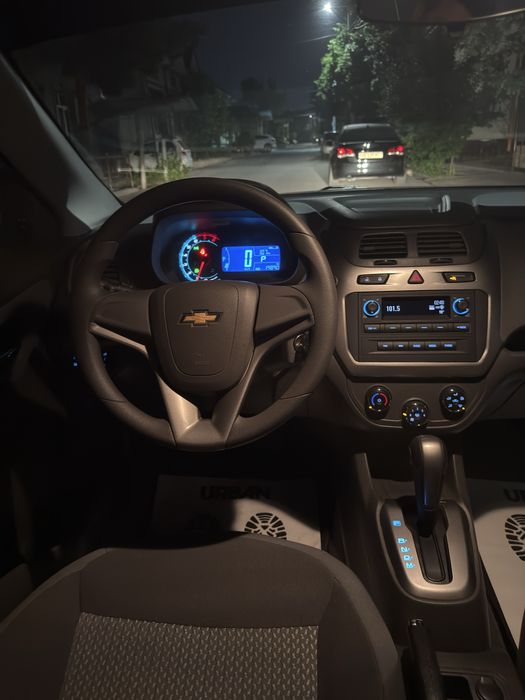 Chevrolet Cobalt 2025 — 4