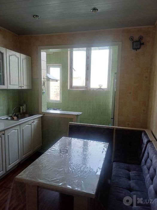 Метро Космонавтов, Метро Ойбек  продаю квартиру!В ипотеку можно купить