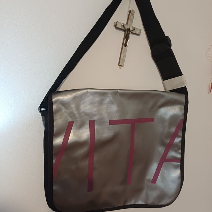 Geanta noua impermeabila curierat laptop