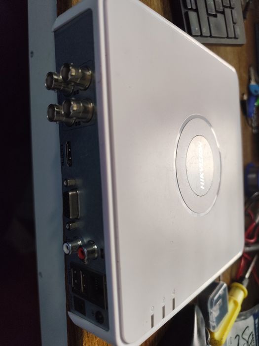 4-канален DVR Hikvision